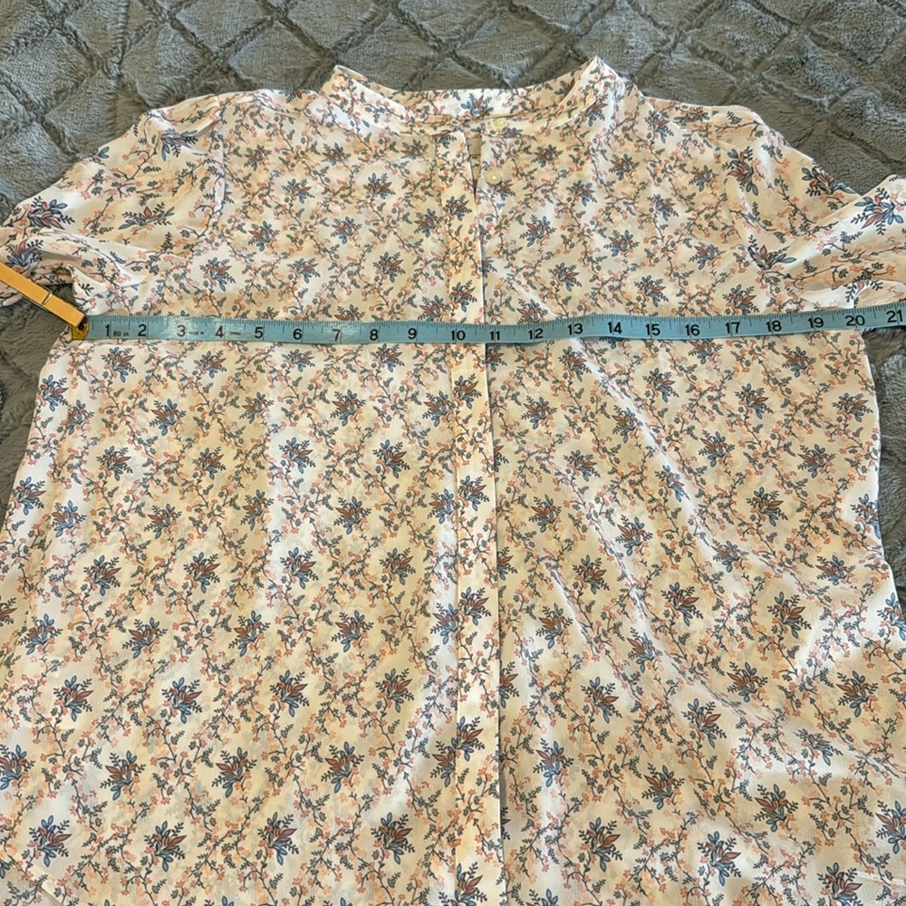 Cute Loft Blouse.